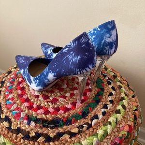 Shoe dazzle Tye dye pumps